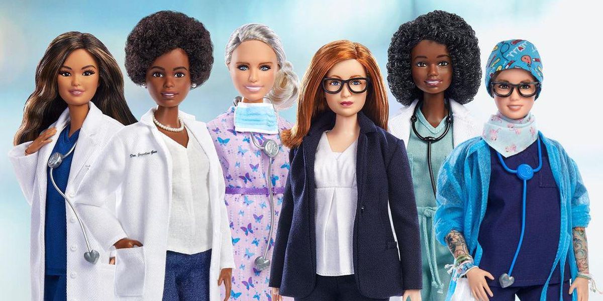 A COVID-19 elleni küzdelem hat fontos női alakjáról mintázta legújabb Barbie-babáit a Mattel.