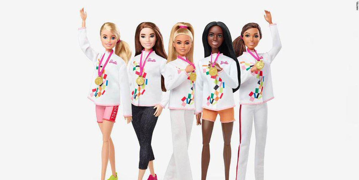 A Mattel új, olimpiai sportolókat mintázó, és az öt olimpiai ágat képviselő babát, ázsiai résztvevő nélkül