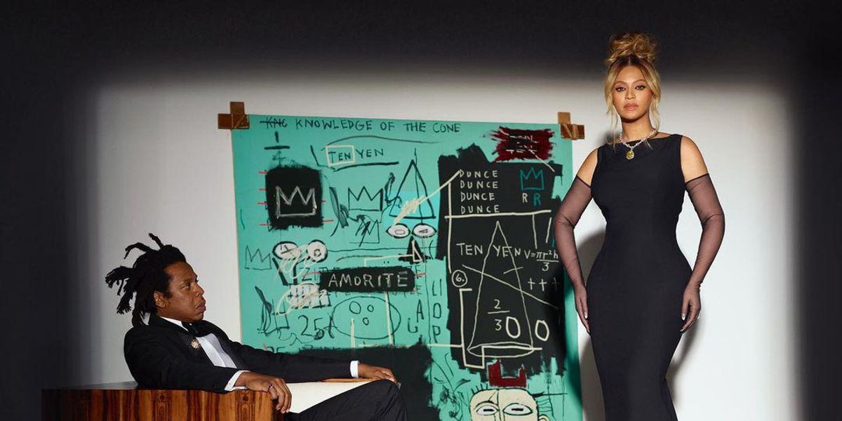 Beyoncé és Jay-Z az Equals Pi című festmény mellett