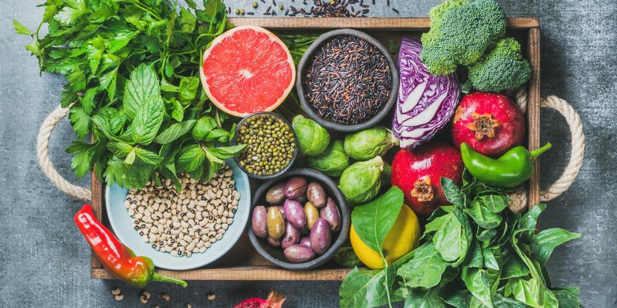 Zöldségek, gyümölcsök, magvak, gabonafélék, bab, fűszerek, gyógynövények