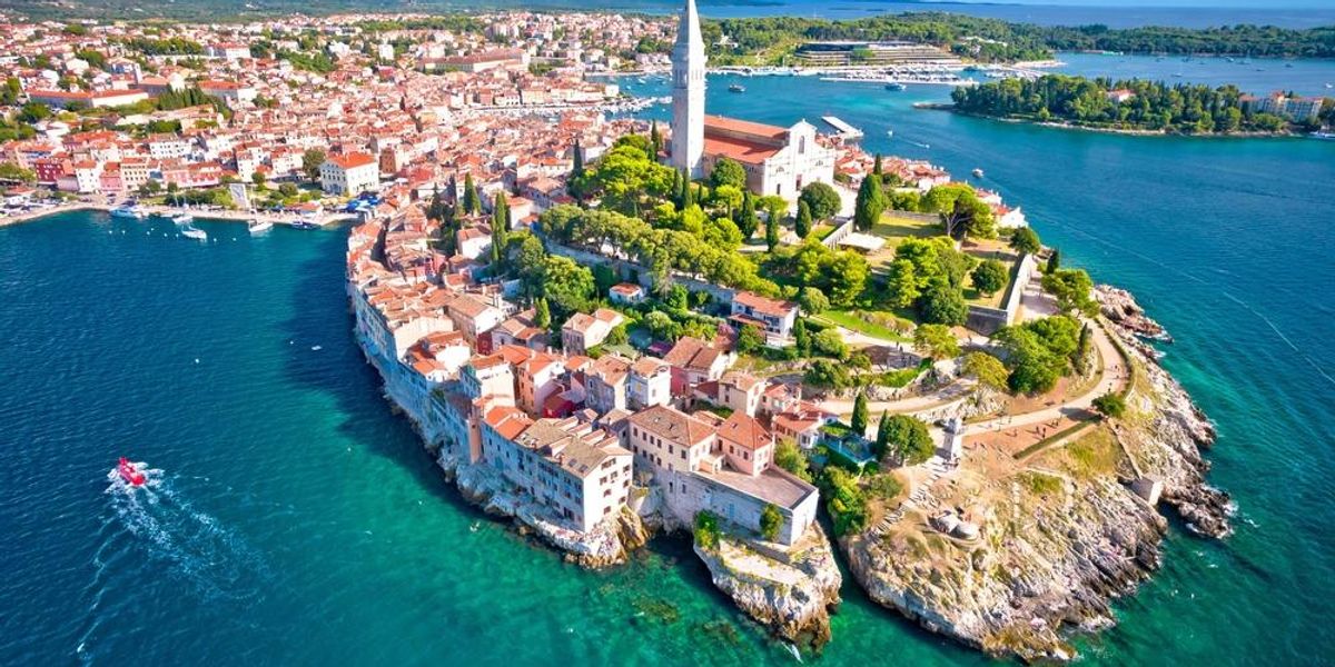 Horvátországi beszámoló: Rovinj hajós old​ala