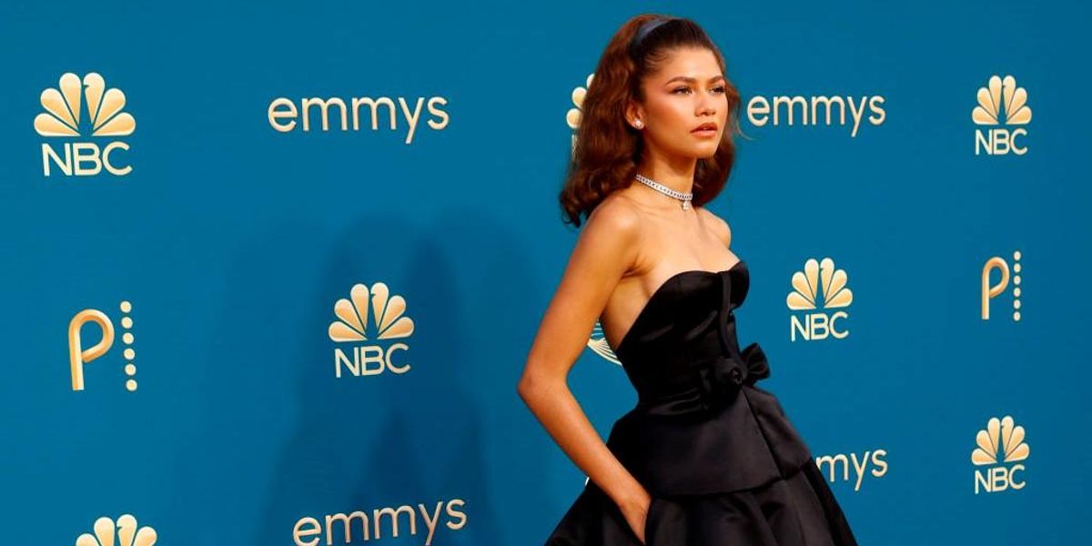 Zendaya a 2022-es Emmy-díjátadón