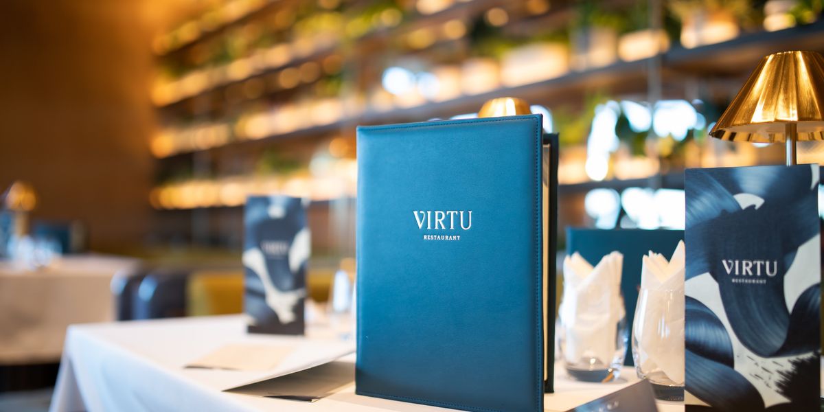 Páratlan panorámával, 120 méterrel a Duna felett nyílt meg a VIRTU Restaurant