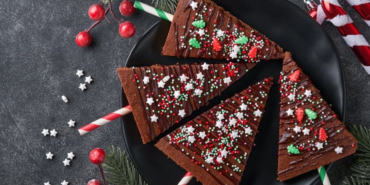 Karácsonyfa alakú csokoládés brownie-szeletek