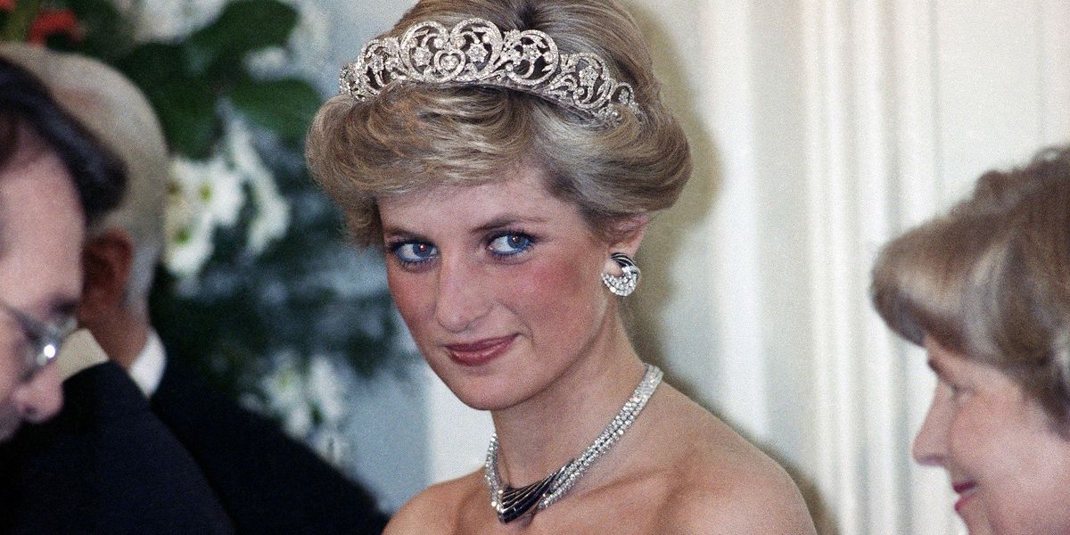 Diana brit walesi hercegnő 1987-ben