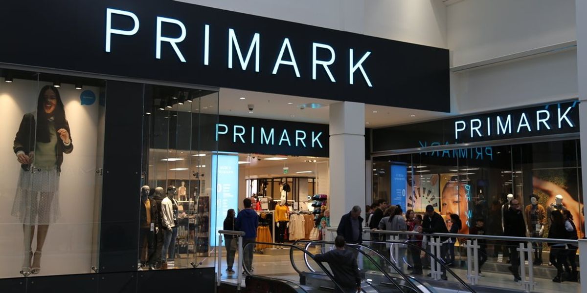 Primark áruház az egyesült királyságbeli Charles Darwin bevásárlóközpontban