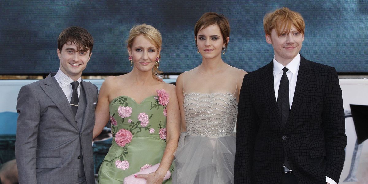 Daniel Radcliffe, J.K. Rowling, Emma Watson és Rupert Grint a Harry Potter és a Halál ereklyéi című film világpremierjén Londonban, 2011. július 7-én, csütörtökön