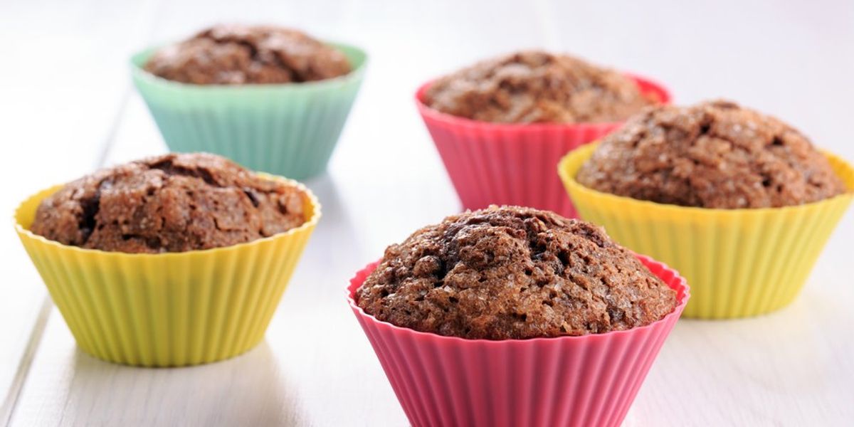 Muffinok színes szilikon formákban