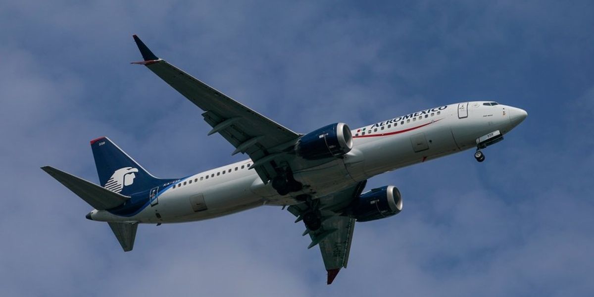 Aeromexico Boeing 737 Max repülés közben