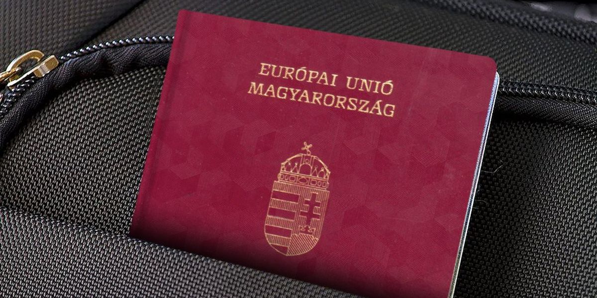 magyar útlevél
