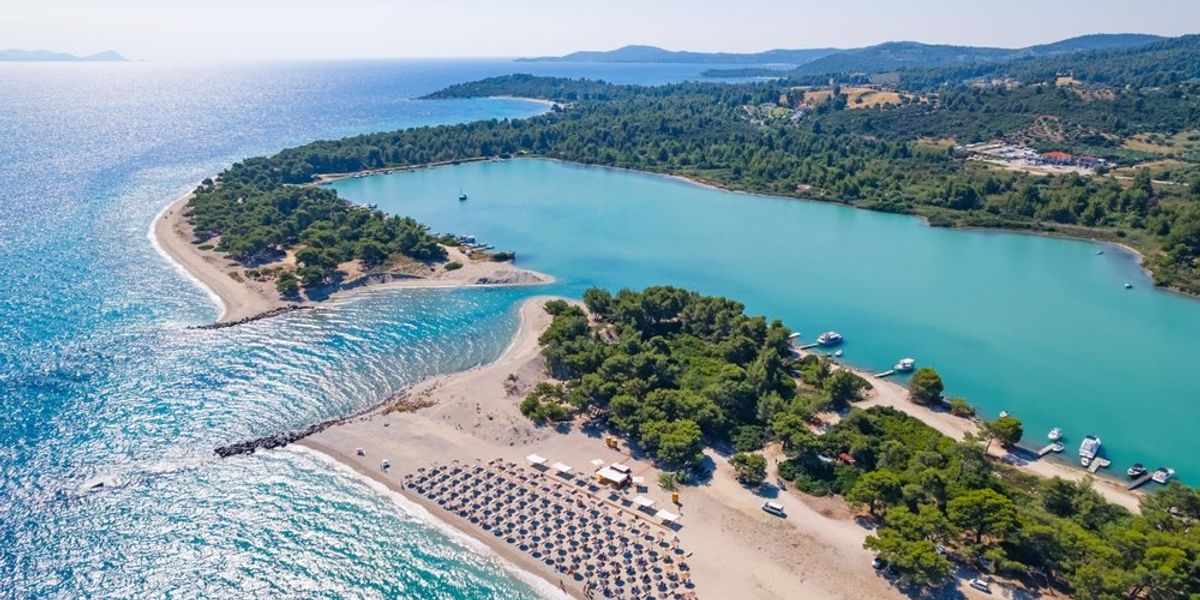 Port Glarokavos Lagoon Beach, Görögország