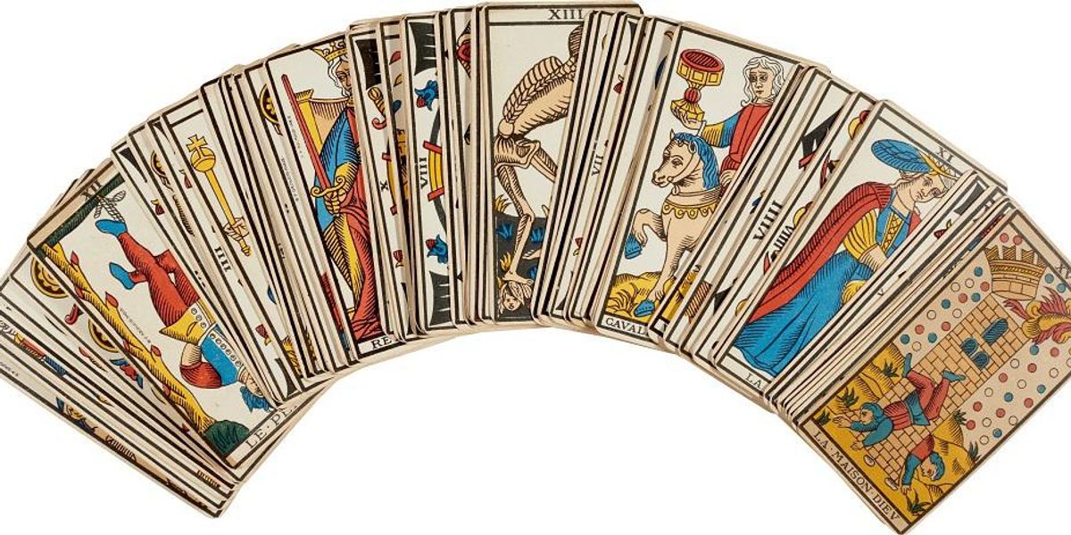 207 ezer dollárért (63 millió forint) kelt el Sylvia Plath Tarot-kártyacsomagja a Sotheby's 2021. júliusi árverésén