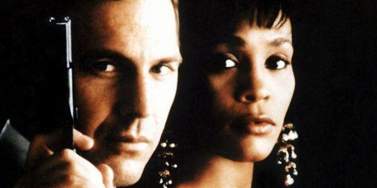 Kevin Costner és Whitney Houston a Több mint testőr című filmben