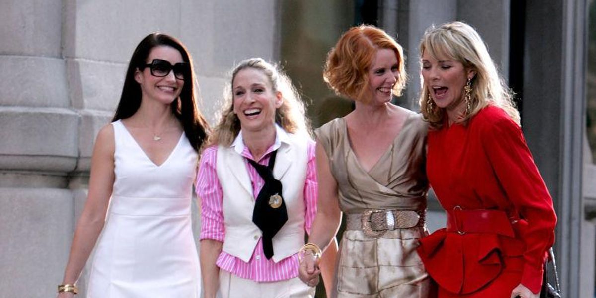 Kristin Davis, Sarah Jessica Parker, Cynthia Nixon és Kim Cattrall a Szex és New York című film forgatásán 2007-ben