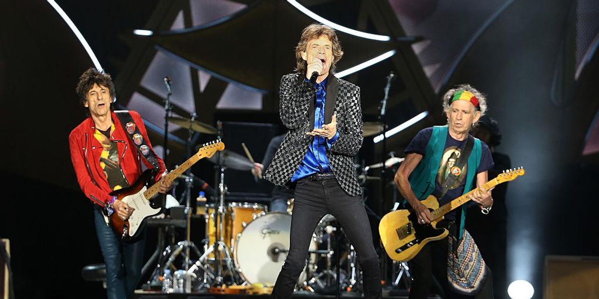 Ronnie Wood, Mick Jagger és Keith Richards az új-zélandi Mt Smart Stadiumban tartott koncertjükön 2014-ben