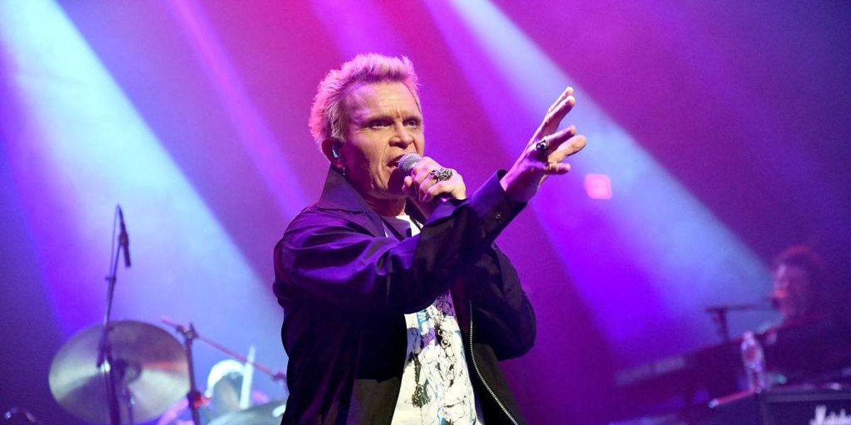 Billy Idol az Above Ground című koncerten 2018-ban Los Angelesben