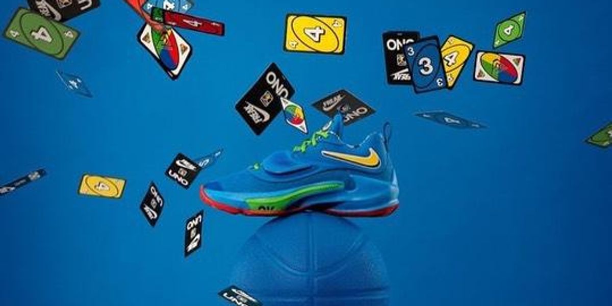 A Nike és az Uno kollaborációjában készül egyik cipő