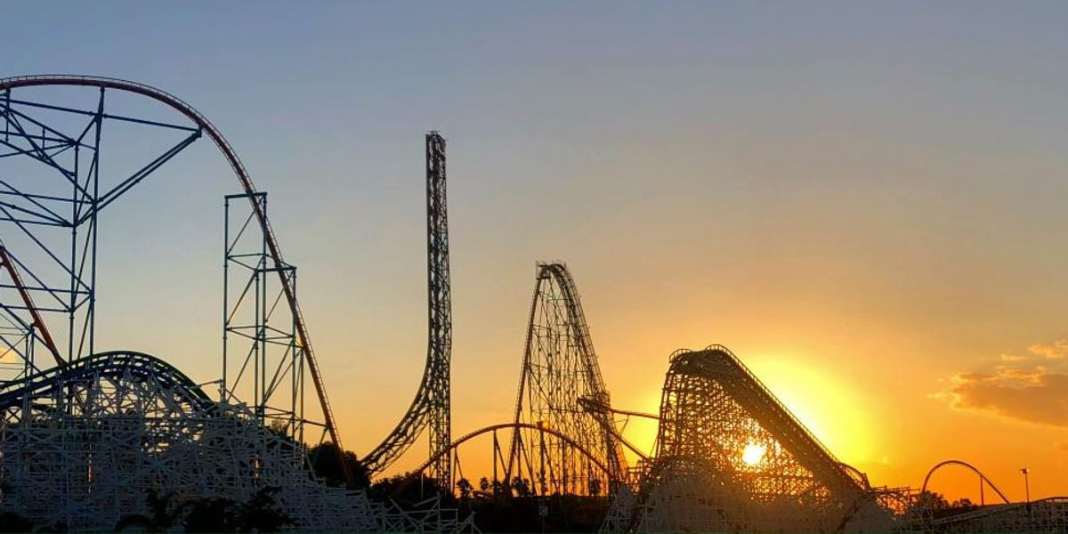 Six Flags Magic Mountain vidámpark