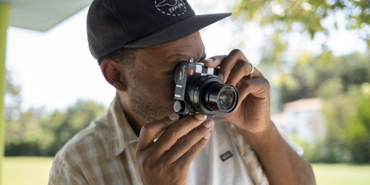 Vans x Ray Barbee x Leica közös kollekció kamerája