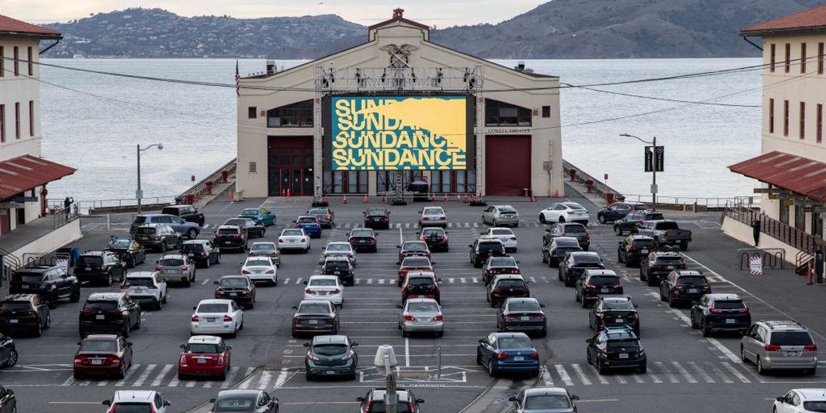 A 2021-es Sundance Filmfesztivál vetítése San Franciscóban