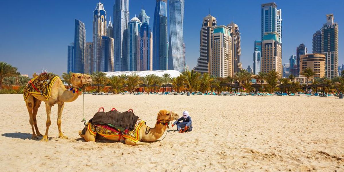 dubaj tevekkel es felhokarcolokkal