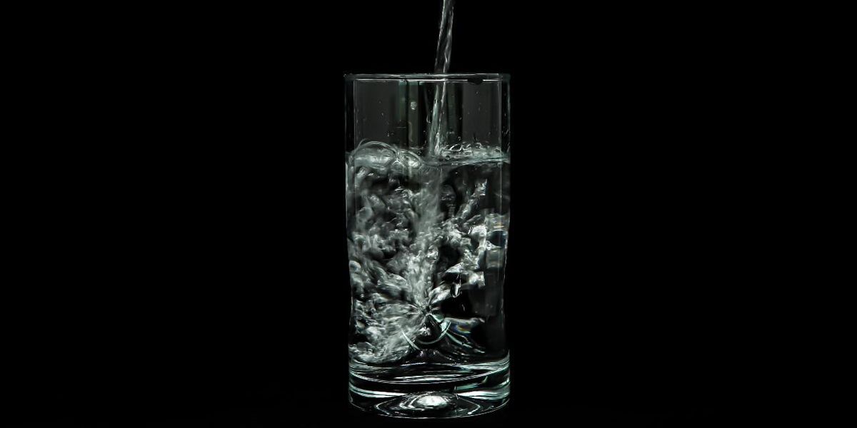 Pohár víz