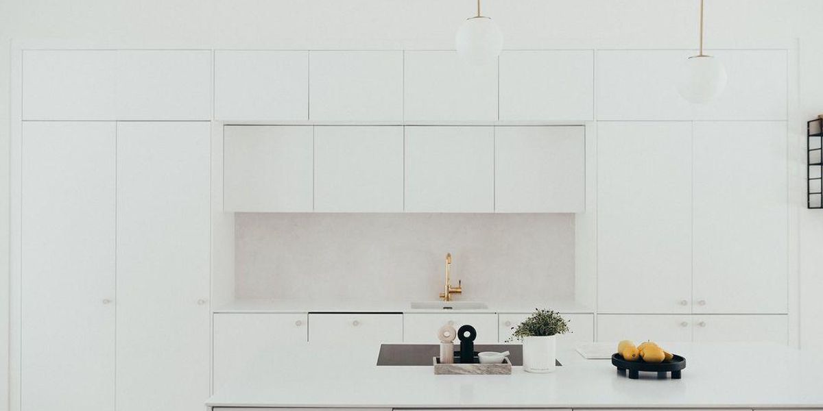 all white kitchen