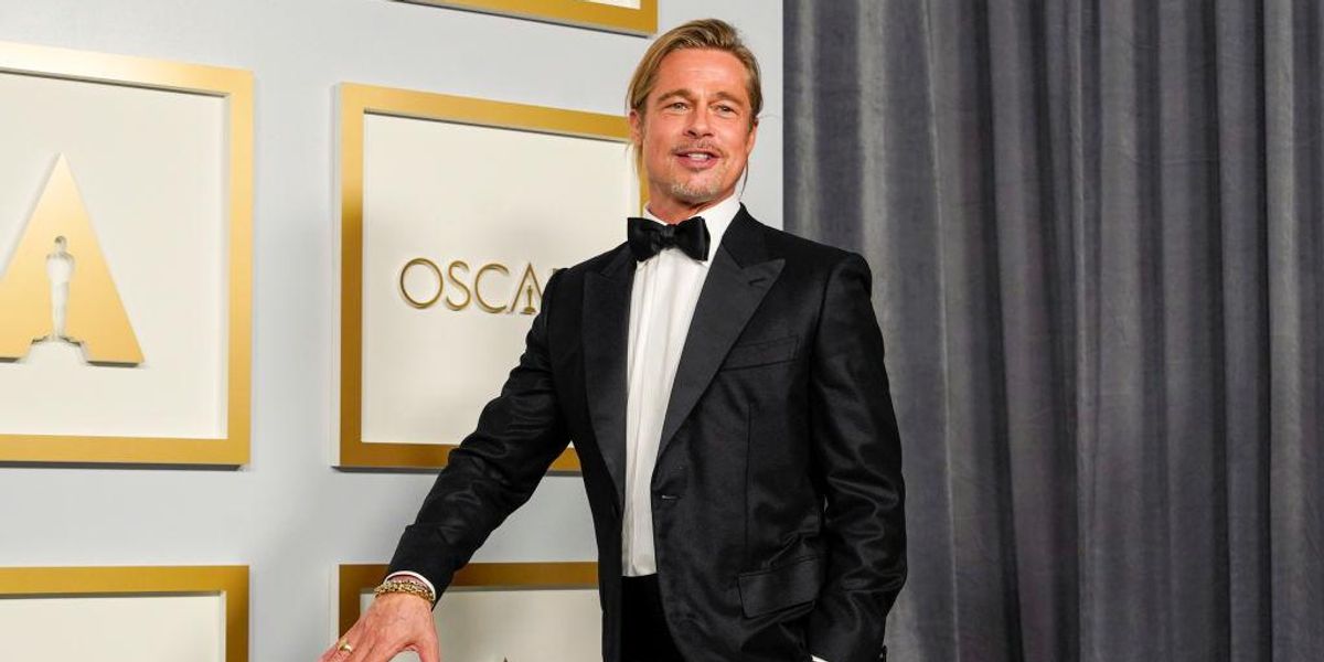 Brad Pitt az Oscar-gálán 2021. április 25-én a Los Angeles-i Union Stationben