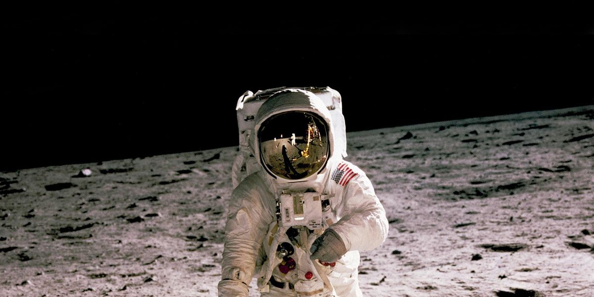 buzz aldrin a holdon setal