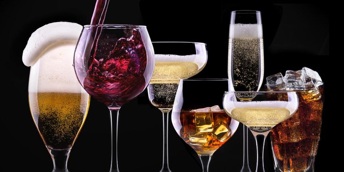 Alkoholos italok - sör, bor, martini, kóla, pezsgő, scotch, whisky
