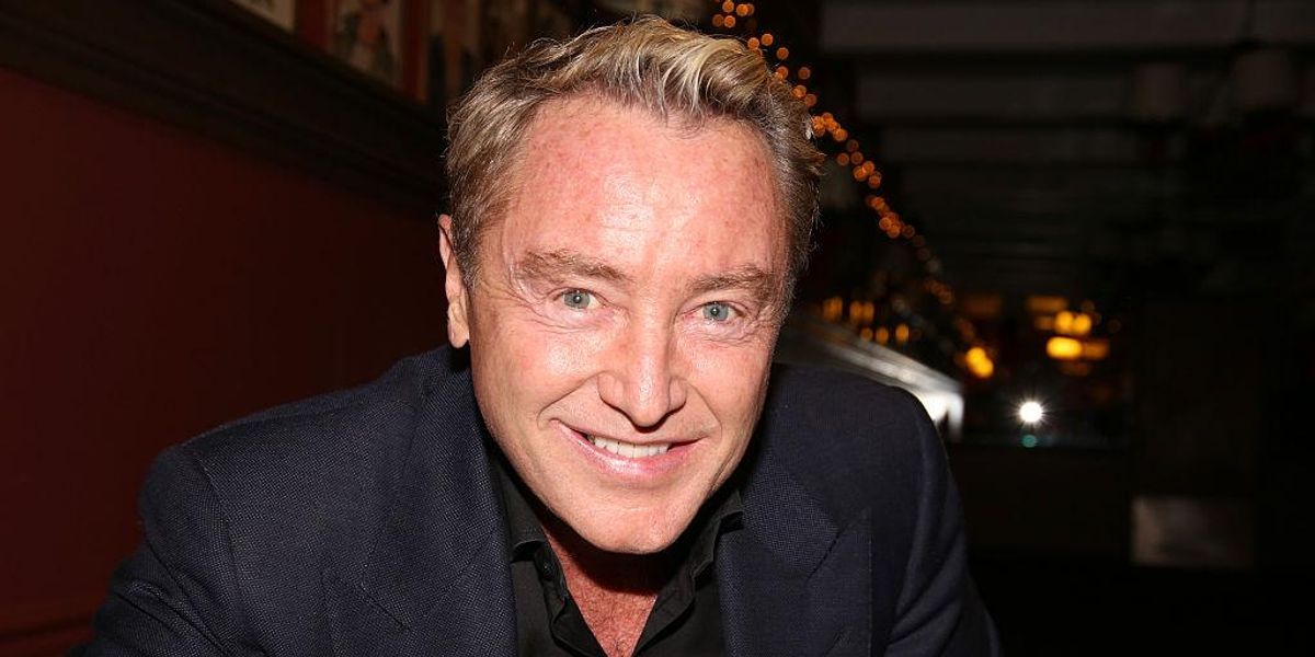 Michael Flatley a Michael Flatley karikatúra leleplezésén a Sardi's-ban 2015. december 11-én New Yorkban