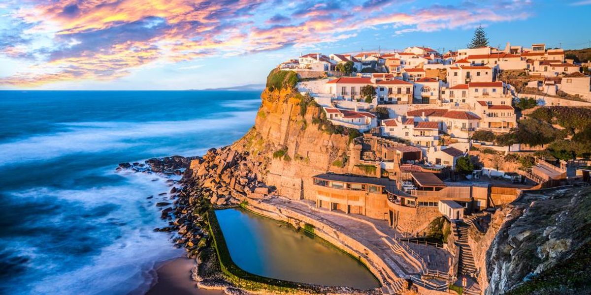 Azenhas do Mar városnegyed Portugáliában