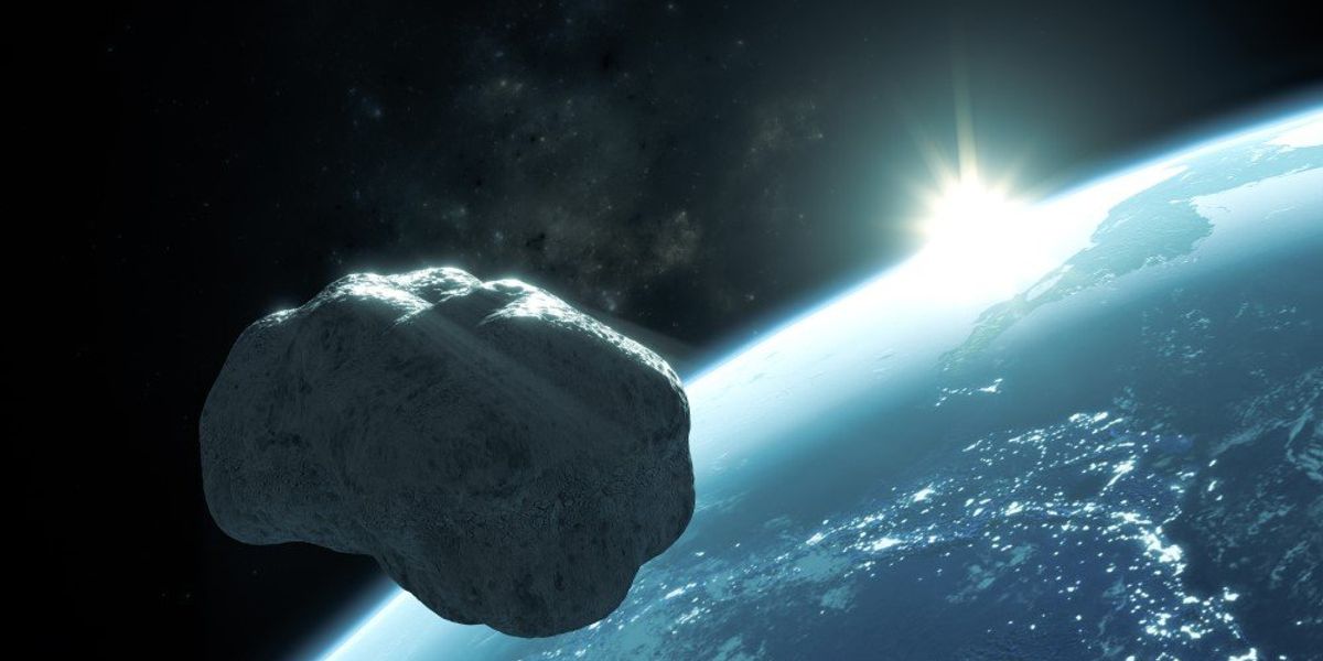 Egy Föld mellett lebegő aszteroidáról készített illusztráció