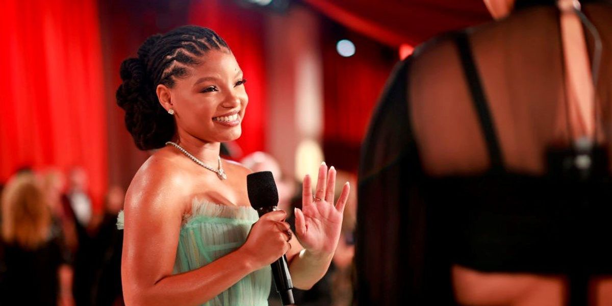 Halle Bailey 