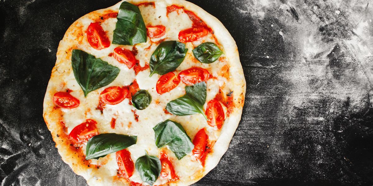 Ismered a pizza eredeti történetét? Az ősi recepttel együtt ezt is eláruljuk!