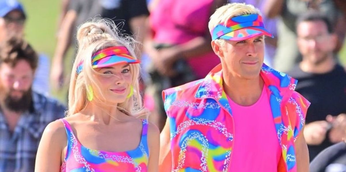 Margot Robbie és Ryan Gosling a Barbie című film forgatásán a kaliforniai Venice-ben, 2022. június 27.