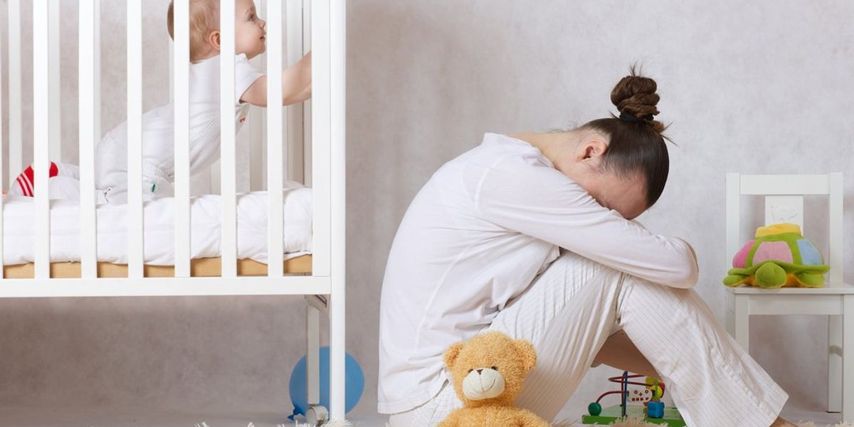 Szülés utáni depresszióban szenvedő anya