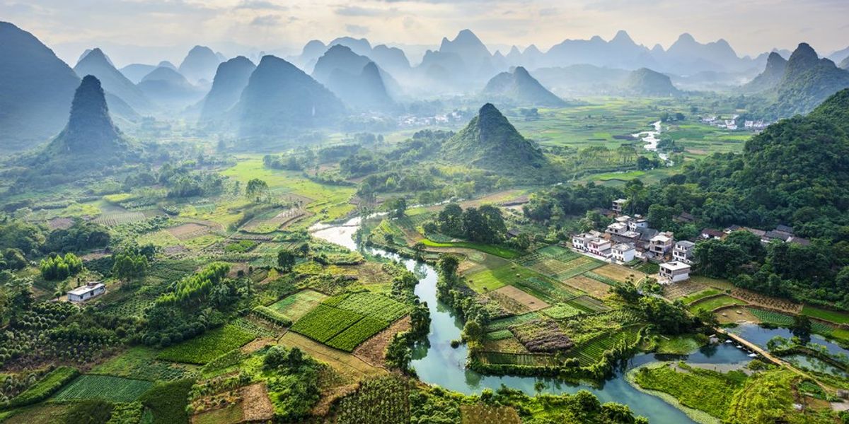 A kínai Guilin táj képe, Li folyó és karszt-hegység