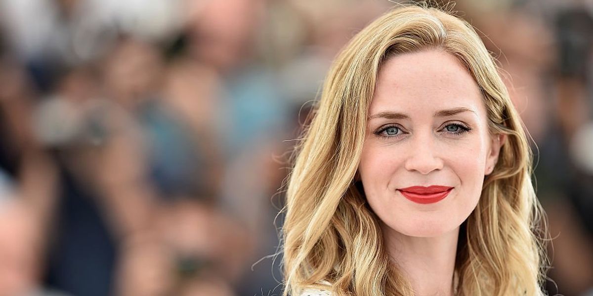 Emily Blunt a Sicario című film fotózásán a 68. Cannes-i Filmfesztiválon 2015. május 19-én