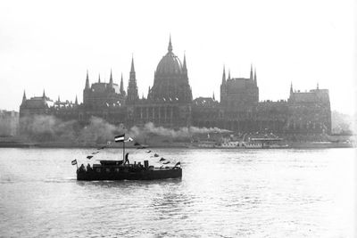 Budapest az 1920-as években, A Duna és a Parlament