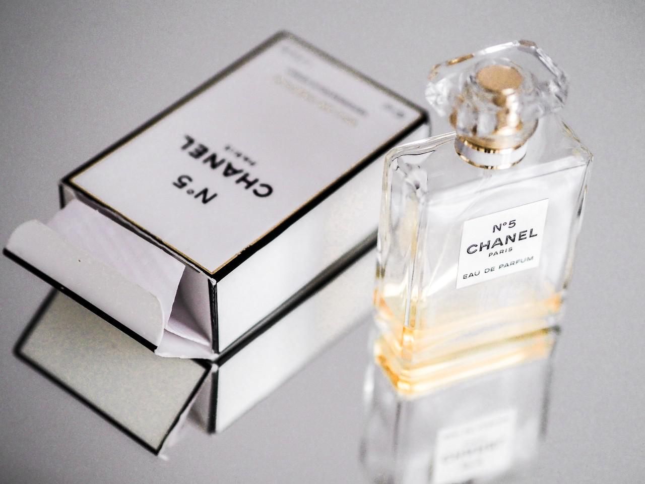 Öt parfüm, melyeknek nemcsak az illata, de a története is ikonikus
