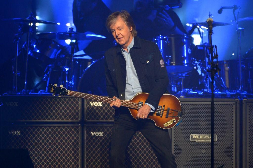 Paul McCartney Freshen Up című turnéja londoni fellépésén 2018. december 16-án