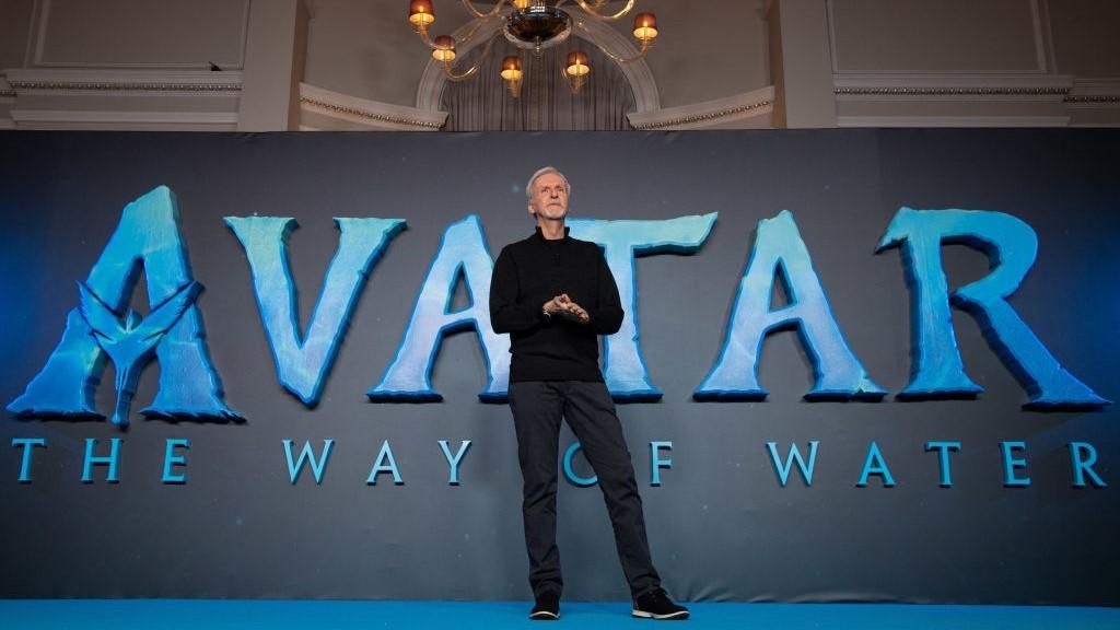 James Cameron az Avatar: A víz útja bemutatóján
