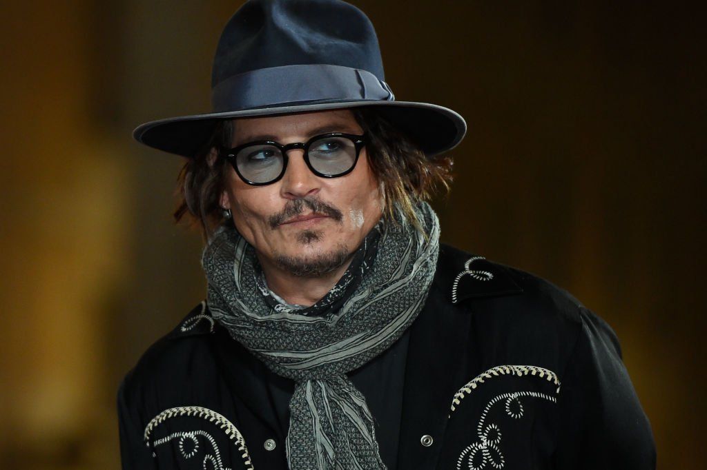 Johnny Depp a Puffins című animációs sorozat vörös szőnyeges bemutatóján a Római Filmfesztiválon 2021. október 17-én.