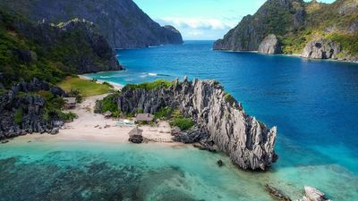 fülop-szigetek tengerpart homok sziklak