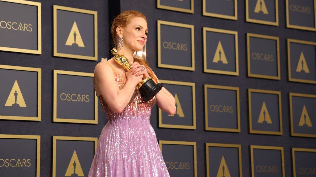 Ez a legszerencsésebb ruhaszín az Oscar-díjátadón — így tudhatod, ki nyer