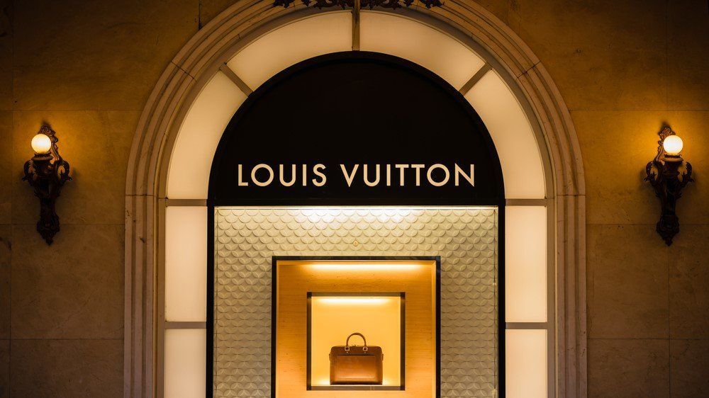 Nem gondoltuk volna: ő lesz a Louis Vuitton új kreatív igazgatója​