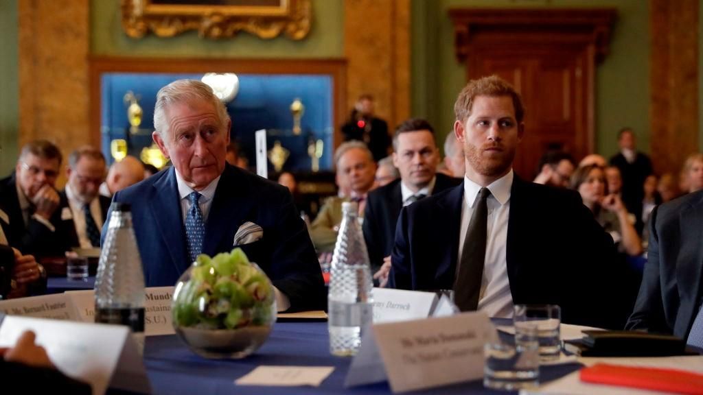 Károly király továbbra is reméli, hogy családja kibékülhet Harry herceggel