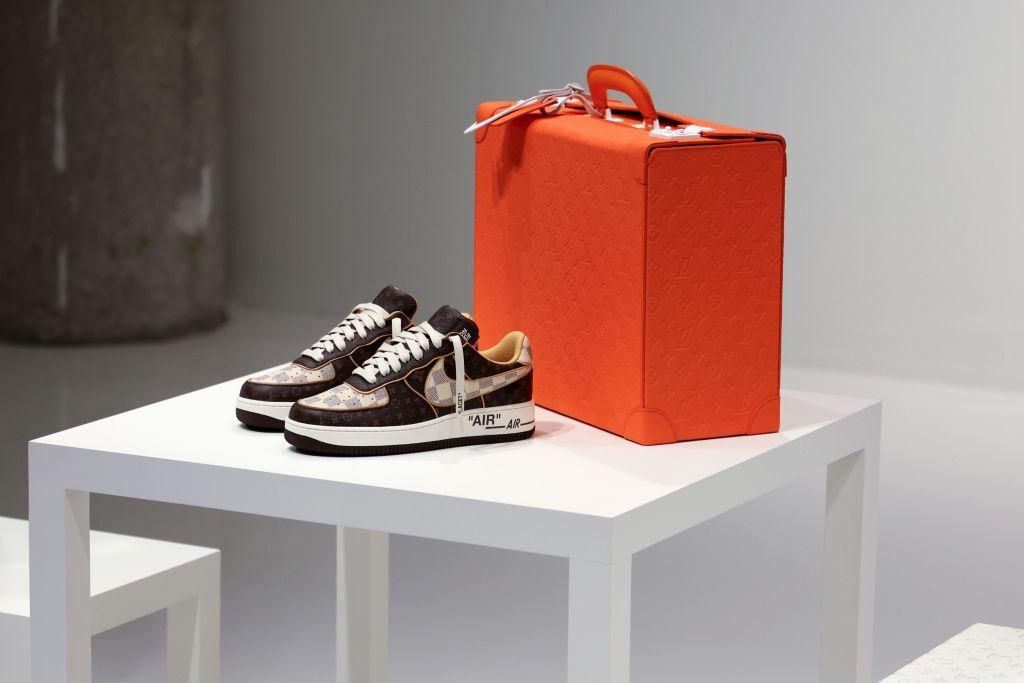Több mint 100 történelmi Nike ereklyéből állított össze aukciót a Sotheby’s