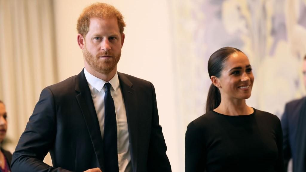 Meghan Markle szeretné, ha Harry herceg békét kötne apjával